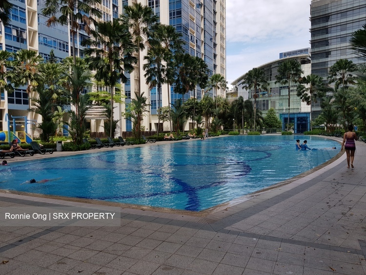 City Square Residences (D8), Condominium #251377111